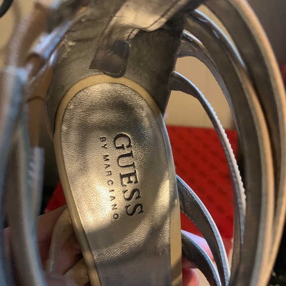 GUESS HEELS - Picture 4 of 6